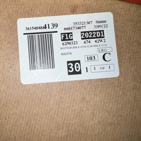 Beautiful Bubblegum pink💖 Christian Louboutins ❤️ - Picture 12 of 12